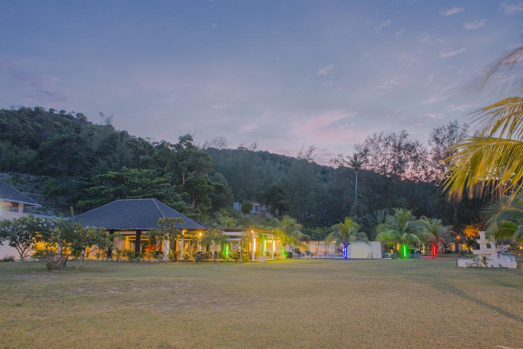 Sari Pacifica Resort & Spa, Sibu Island, Johor Pulau Sibu Eksteriør billede