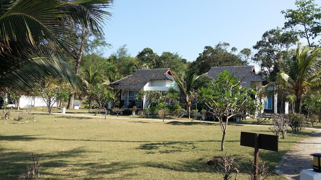 Sari Pacifica Resort & Spa, Sibu Island, Johor Pulau Sibu Eksteriør billede