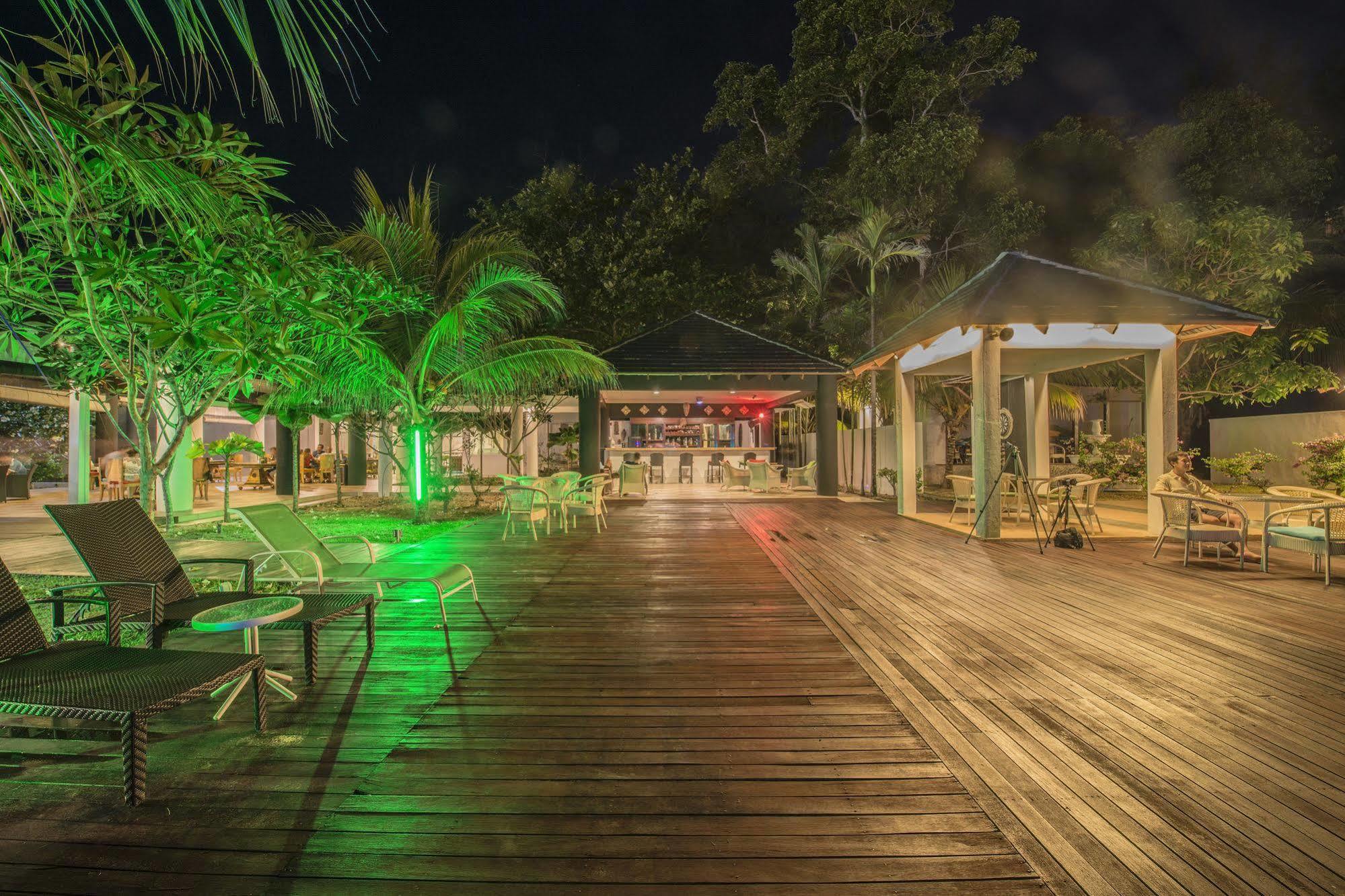 Sari Pacifica Resort & Spa, Sibu Island, Johor Pulau Sibu Eksteriør billede